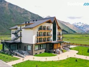 Suatis Resort Kazbegi