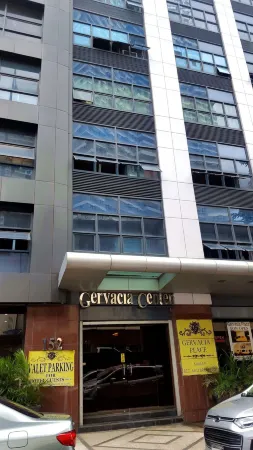 Gervasia Hotel Makati Отели рядом с достопримечательностью «KL Tower Serviced Residences»