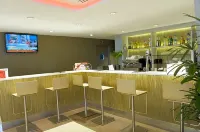 Ibis Barcelona Cornella - bar