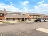 AmericInn by Wyndham Elkhorn Near Lake Geneva Hotels in Walworth County