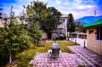 Republika Central Hotels in Mansehra