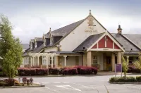 Premier Inn Kilmarnock - parking