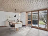 "Ketildor" - 100m from the Sea