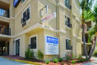 Laguna Inn and Suites