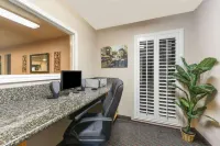 Days Inn by Wyndham Granbury Hotels in Granbury