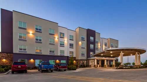 Best Western Plus Roland Inn  Suites