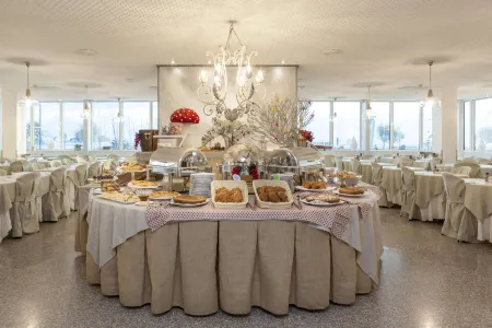 Best Western Maison B Hotel