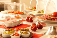 Hotel am Kieler Schloss Kiel by Premiere Classe - breakfast