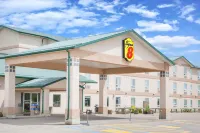 Super 8 by Wyndham Swan River MB Hotels in Swan River