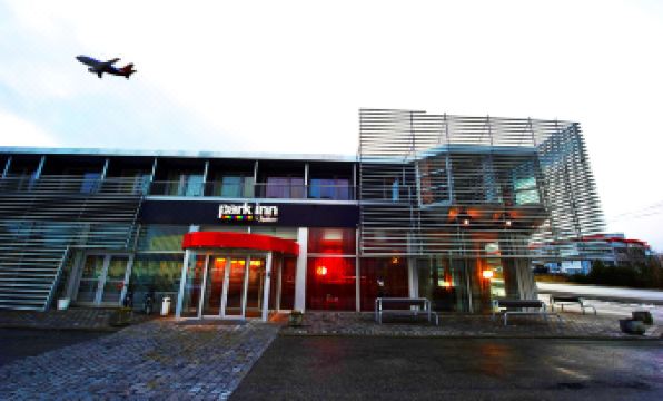 Park Inn Haugesund Airport Hotel - Housity