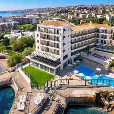 Ramada by Wyndham, Athens Club Attica Riviera Hotel Exterior