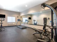 Microtel Inn & Suites by Wyndham Liberty/NE Kansas City Area Hotels in Clay County