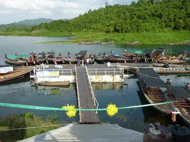 รูปภาพของรีสอร์ทบ้านดิน เชี่ยวหลาน