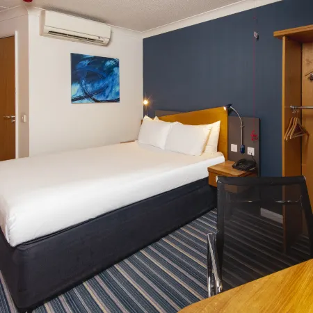 Holiday Inn Express LONDON CHINGFORD-NTH CIRCULAR by IHG Отели рядом с достопримечательностью «Тоттенхэм»
