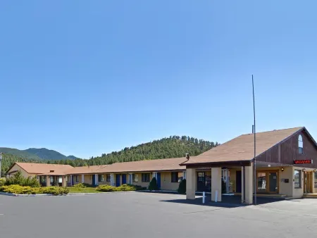 Super 8 by Wyndham Williams West Route 66/Grand Canyon Area