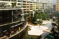 S1 the Snowy @ Fresh and Cosy Setiawalk Puchong Hotels in Puchong