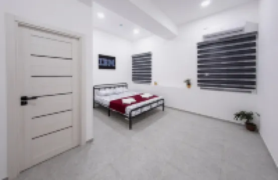 Safarov's Family Hostel