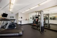 Suburban Studios Millville - 2-Star