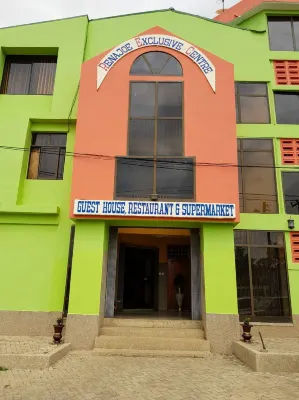 Renajoe Exclusive Guesthouse Tema Community 9 Hotels in Tema