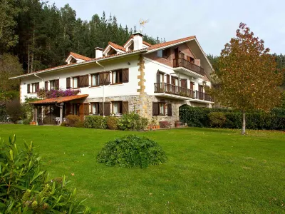 Urdaibai Hôtels à : 