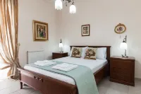 Sophisticated 2-Bedroom Retreat in Petroupoli Hotels in West Athens