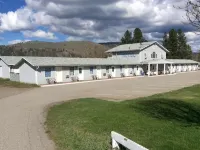 Countryside Inn Hotels near Manning Park