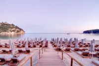 Valtos Beach Hotel - Pet friendly
