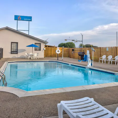 Motel 6 Bryan, TX - College Station Hotels in Bryan