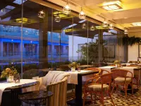 The Excelsior Hotel - Bintang 5