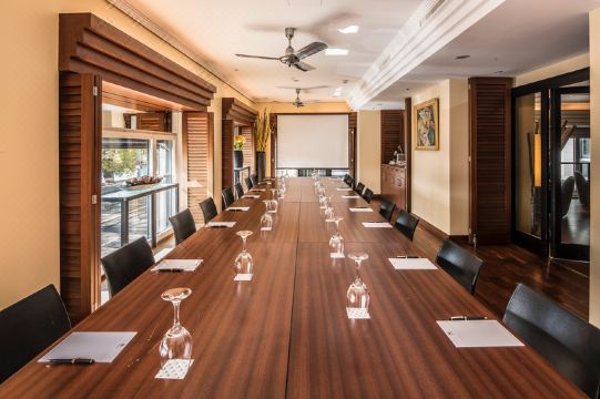 취리히 호텔 주변 전경