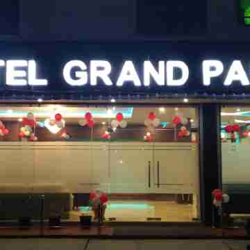 Hotel Grand Palace Hotel Exterior