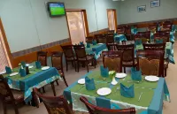 Hotel Gopalapuram International - 停車場