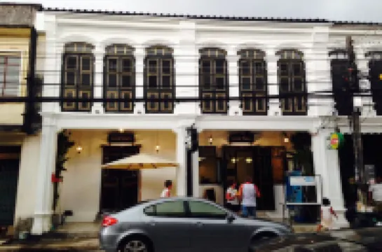 Chino Town Gallery Alley