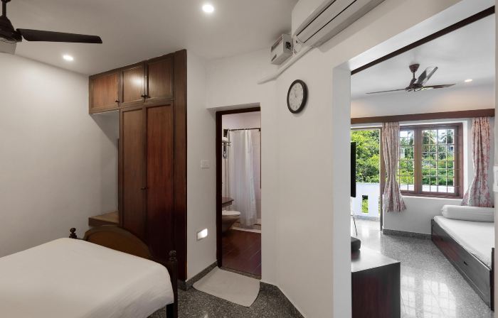 Executive Inn - A Boutique Hotel