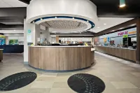 Tru by Hilton Santee - parking