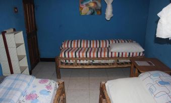 Amahoro Guest House Triple Room with Shared Bathroom