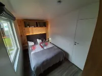 Tiny Haus am Waldsee Hotels in Wemding