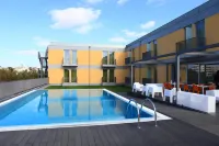 Hotel 3K Faro Aeroporto - Pools