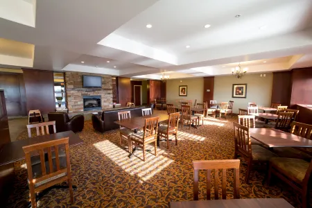 Holiday Inn Express & Suites Drayton Valley