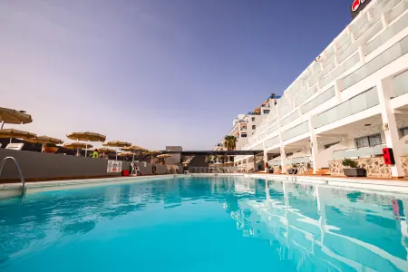 Servatur Castillo de Sol