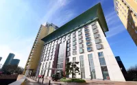 Canary Riverside Plaza Hotel Các khách sạn ở Canary Wharf