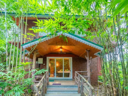 Treebo Rock Valley Отели в г. Sancordem VP