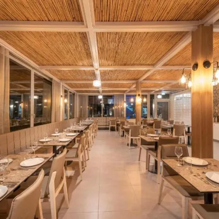 Apollon Hotel