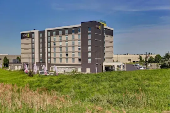 Home2 Suites by Hilton Toronto Brampton