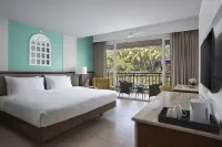 Mandrem Beach Resort, A Member of Radisson Individuals - balcony
