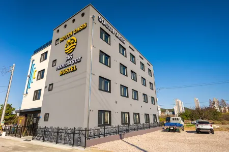 Yeongam South Oasis Отели рядом с достопримечательностью «Daebul University»