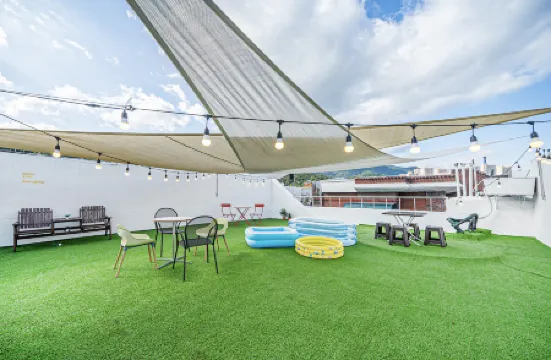 Changwon Masan Petit Hotel