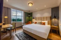 Sarovar Portico Srinagar Hôtels à : 