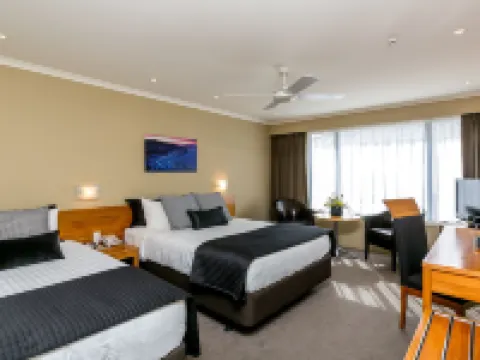 Plymouth International Hotels in New Plymouth