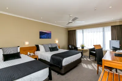 Plymouth International Hoteles cerca de Kawaroa Park